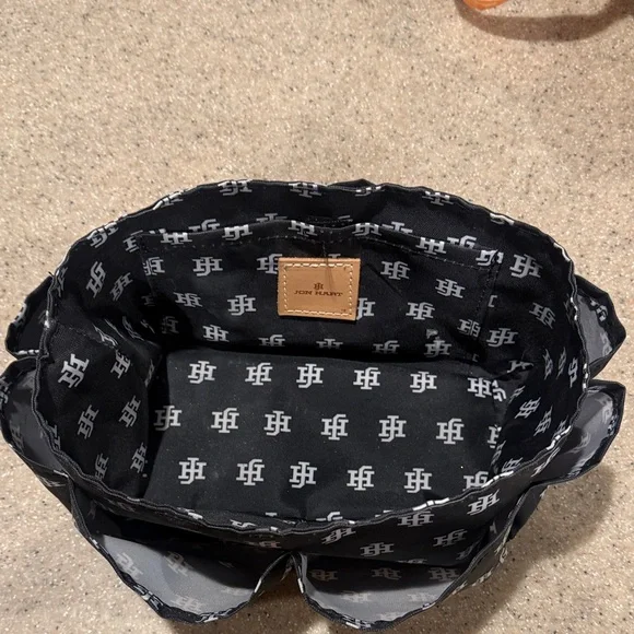 Jon Hart Black Travel Bag for Women - Picture 6 of 7